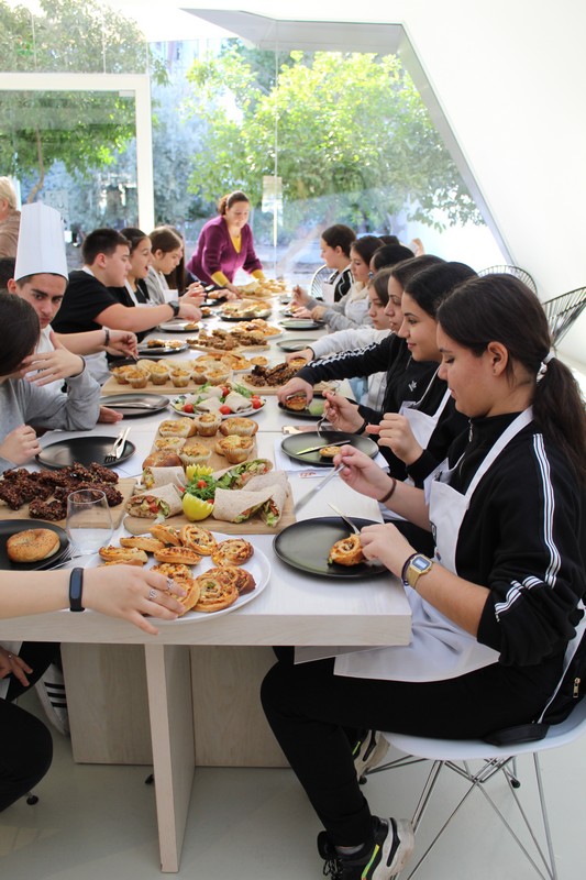 Συμμετοχή του Γυμνασίου Αγίου Αντωνίου στο πρόγραμμα. Ετοιμασία «Υγιεινών σνακ για το σχολείο», 5/12/2019.