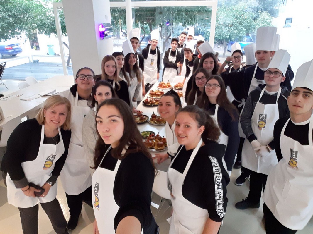 Συμμετοχή του Β’ Περιφερειακού Γυμνασίου Λευκωσίας - Μαλούντα στο πρόγραμμα. Ετοιμασία «Τέλειων σνακ για το σχολείο», 27/1/2020