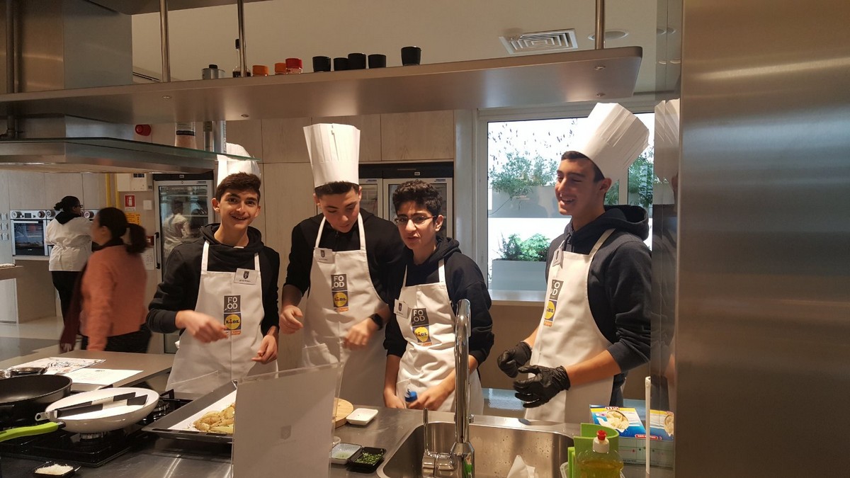 Συμμετοχή του Β’ Περιφερειακού Γυμνασίου Λευκωσίας - Μαλούντα στο πρόγραμμα. Ετοιμασία «Τέλειων σνακ για το σχολείο», 27/1/2020