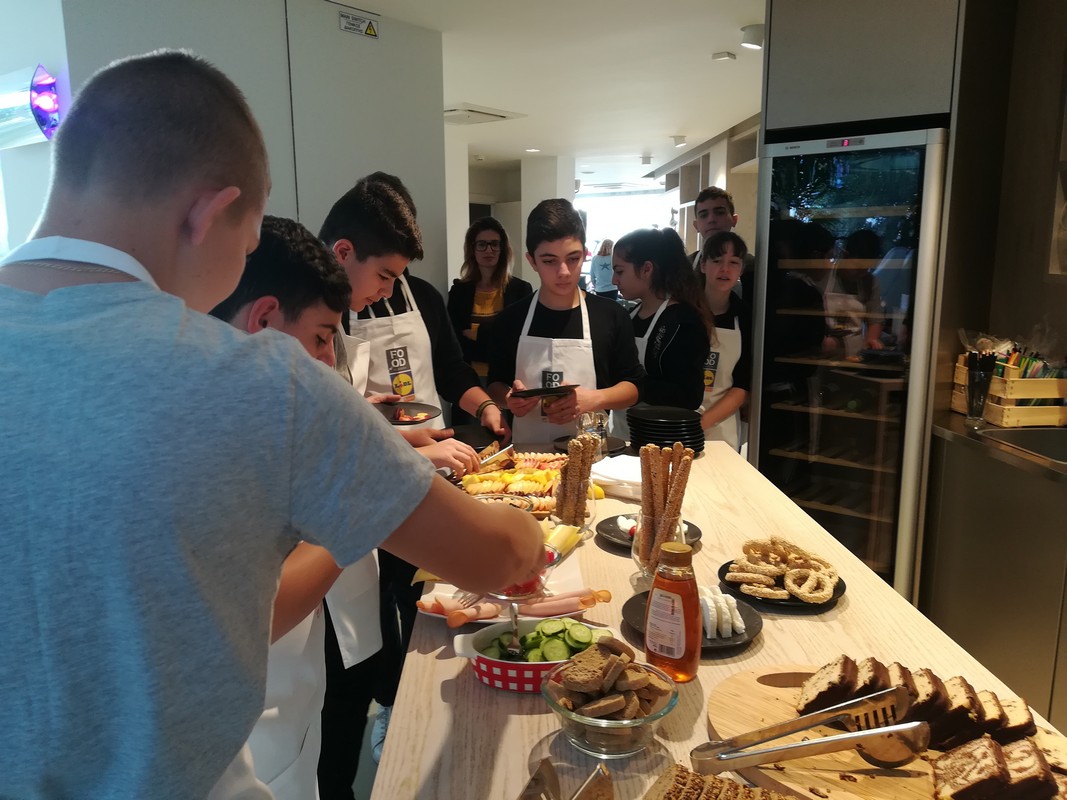 Συμμετοχή του Λανιτείου Γυμνασίου στο πρόγραμμα. Ετοιμασία «Ιταλικής κουζίνας», 28/11/2019.