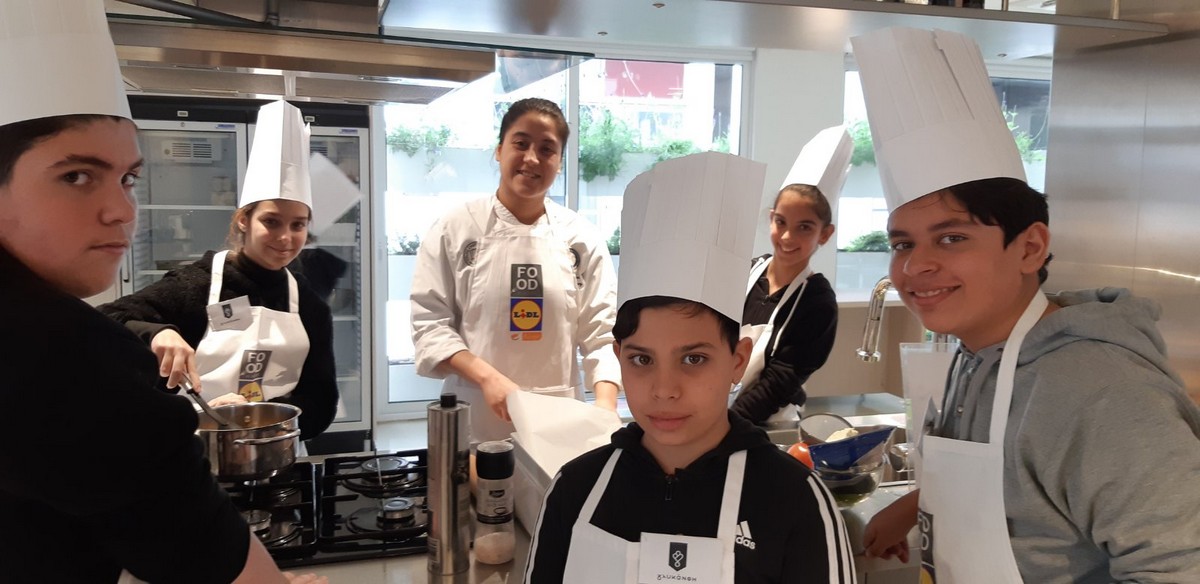 Συμμετοχή του Γυμνασίου Πετράκη Κυπριανού Λάρνακας στο πρόγραμμα. Ετοιμασία «Τέλειων σνακ για το σχολείο», 27/1/2020 