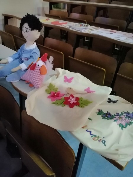 Φωτογραφίες από  το Σεμινάριο Επιμόρφωσης Καθηγητών/τριών Οικιακής Οικονομίας για τις μονάδες Ειδικής Αγωγής . Λύκειο Λινόπετρας , 21/3/2019.