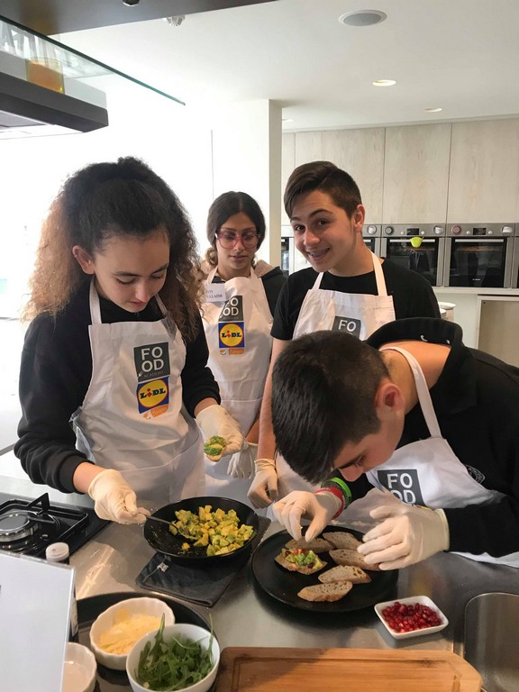 Γυμνάσιο Αγίας Βαρβάρας _Πρόγραμμα LIDL