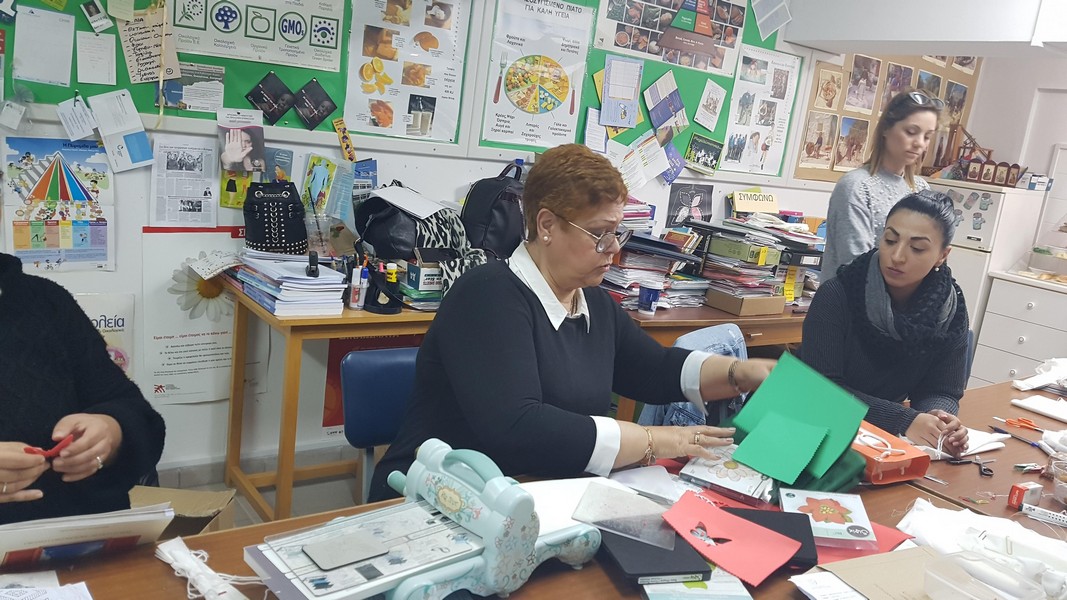 Αξιοποίηση μηχανής  τύπου ρολό μηχάνημα - roller machine («Sizzix»)  