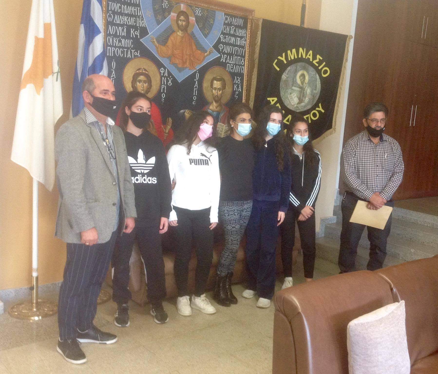 Διαγωνισμός Προστατευτικής Μάσκας στο Γυμνάσιο Αραδίππου 